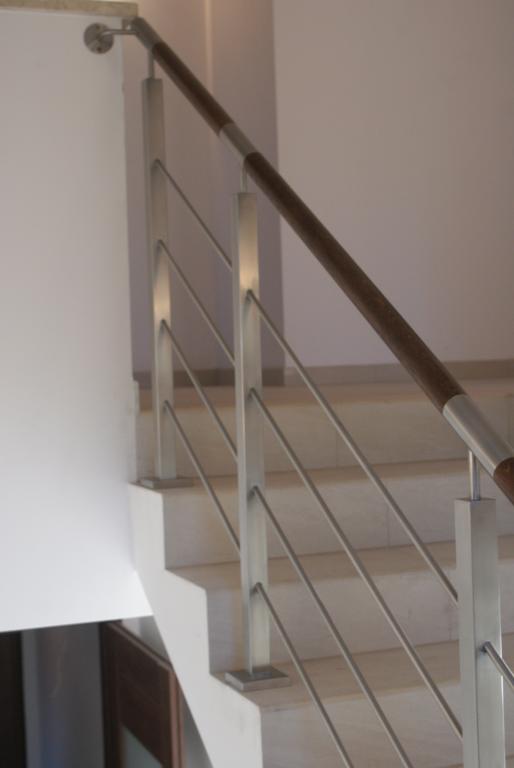 BALUSTRADA NIERDZEWNA ZE STALI NIERDZEWNEJ ŻYWIEC Kod producenta 12345678