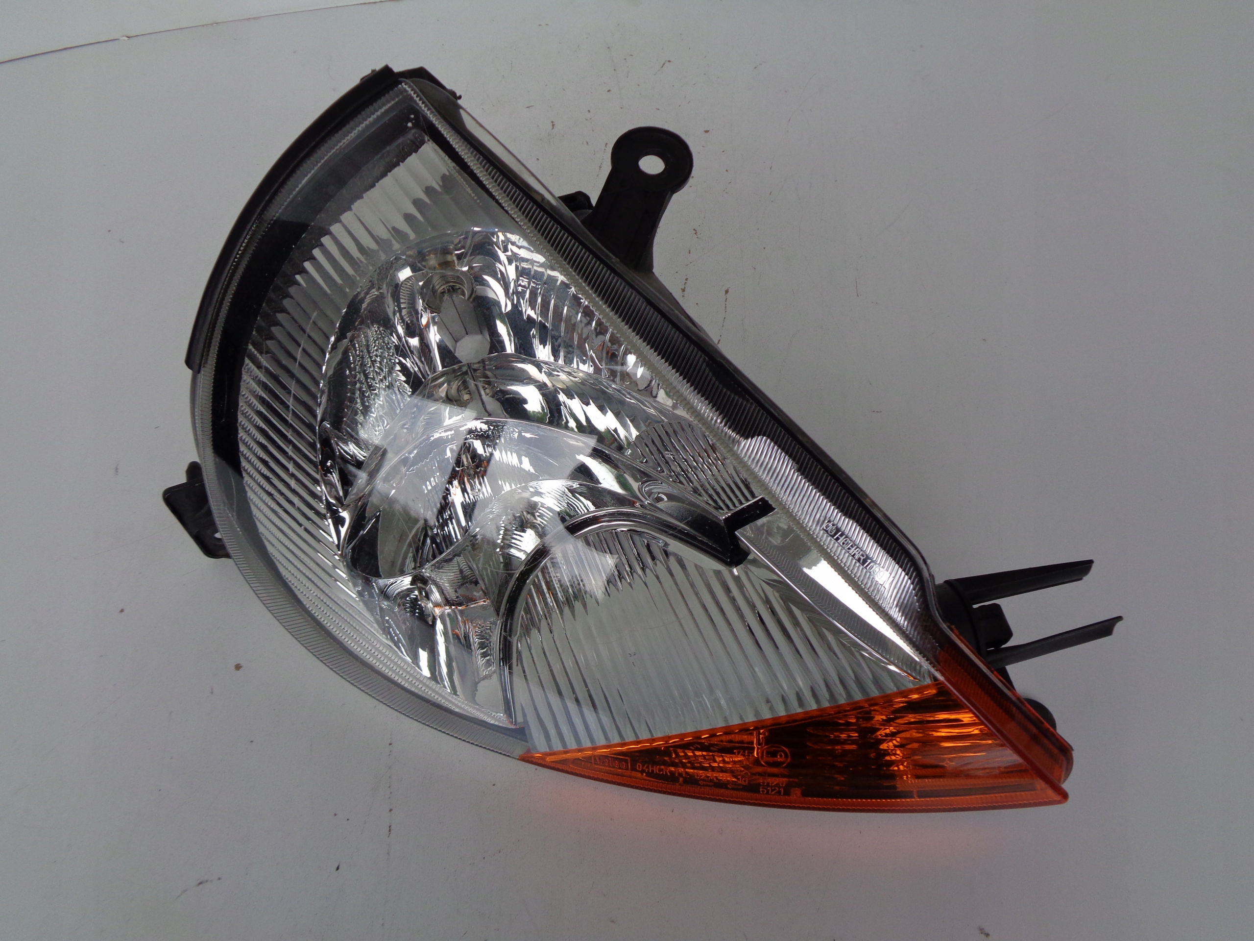 far desna REFLEKTOR FORD KA 98