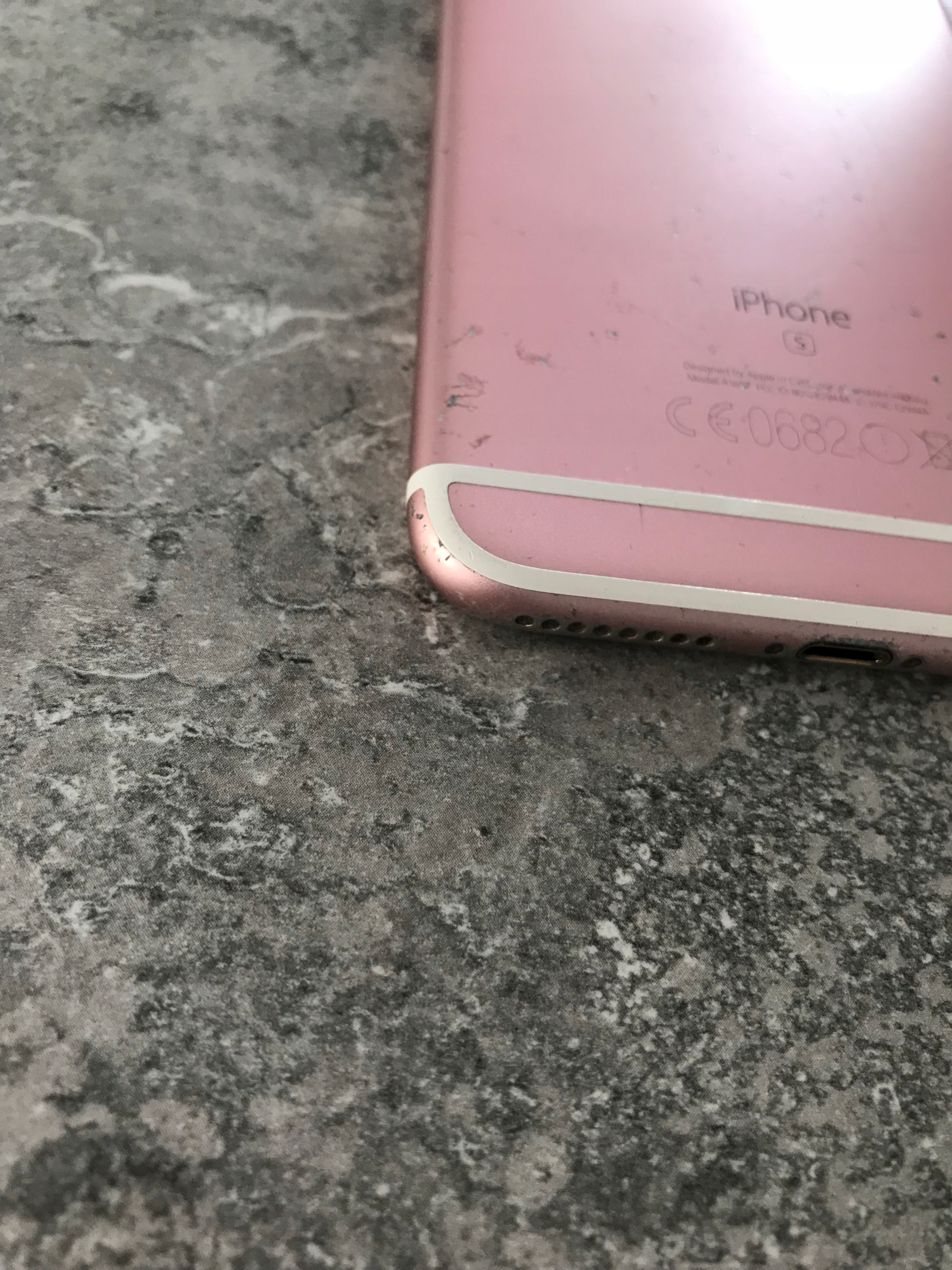 iPhone 6s+ PLUS 16GB ROSE GOLD WYSYŁKA 24 GRATISY Materiał aluminium szkło