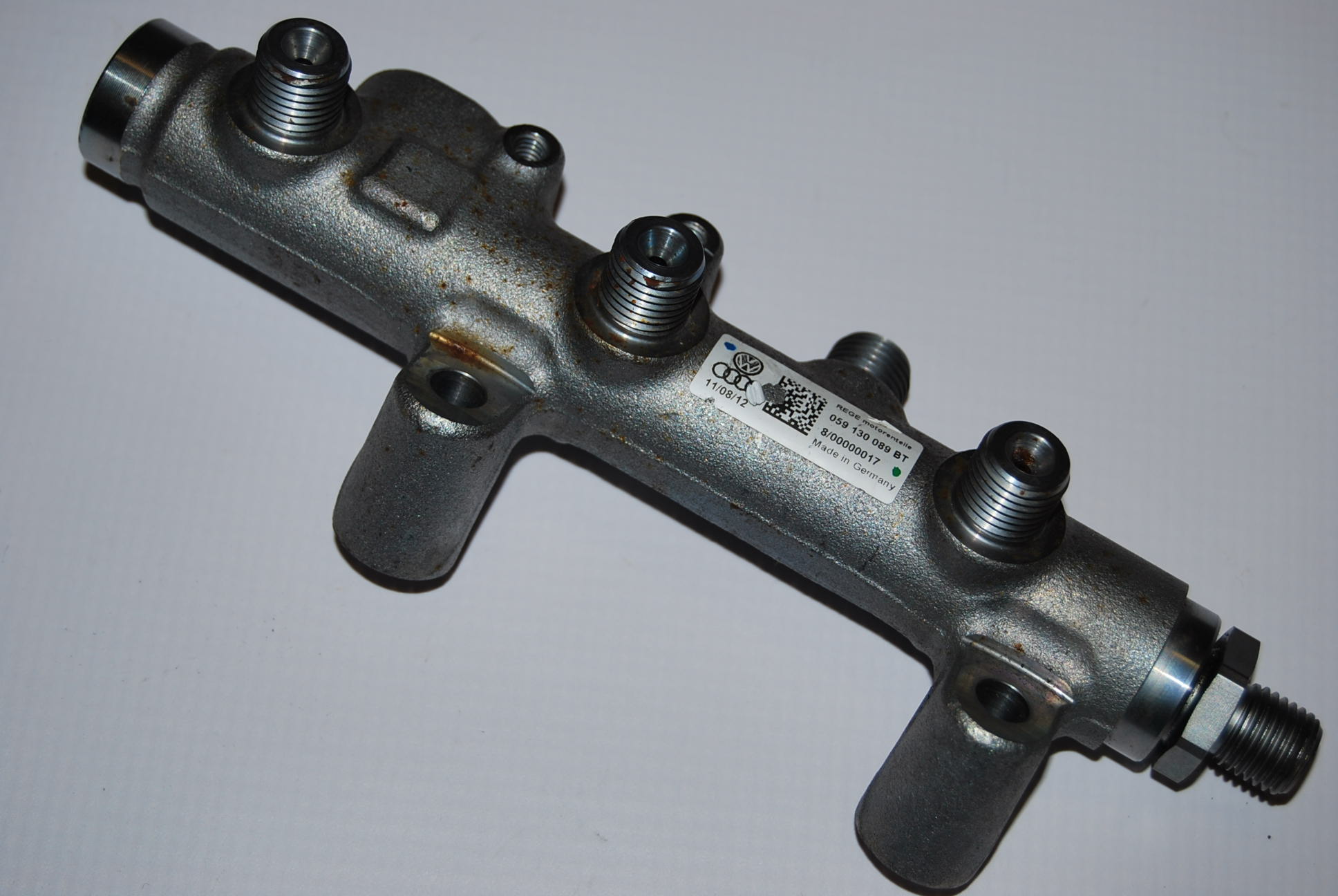 Литье под давлением Audi VW 3.0 TDI 059130089BT