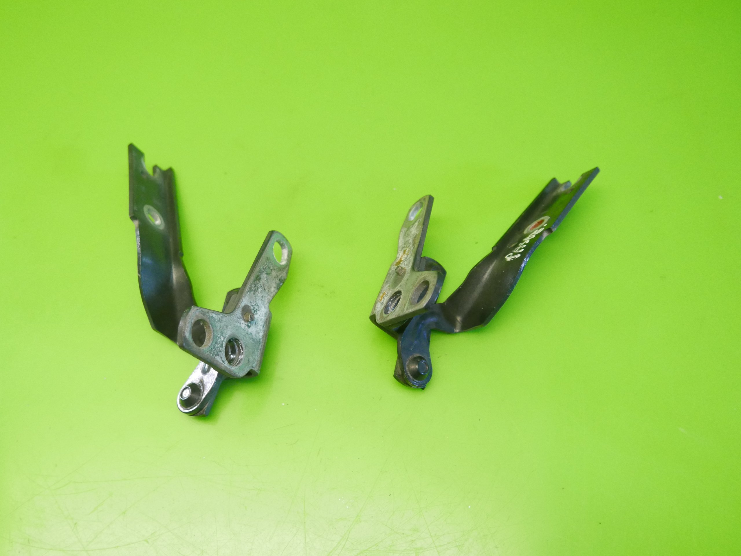 ZAWIASY MASKI LEWY PRAWY CITROEN C5 I EYPC 01-04 Typ samochodu Samochody osobowe