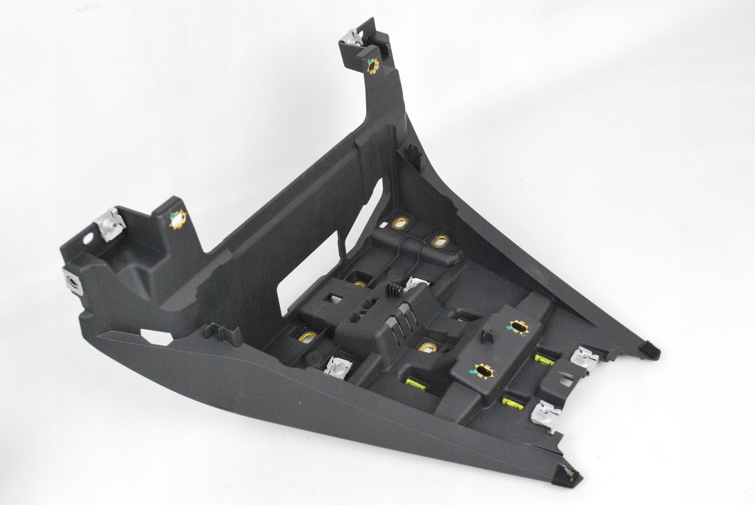 Кріплення годинника Audi R8 4S 4S0857318