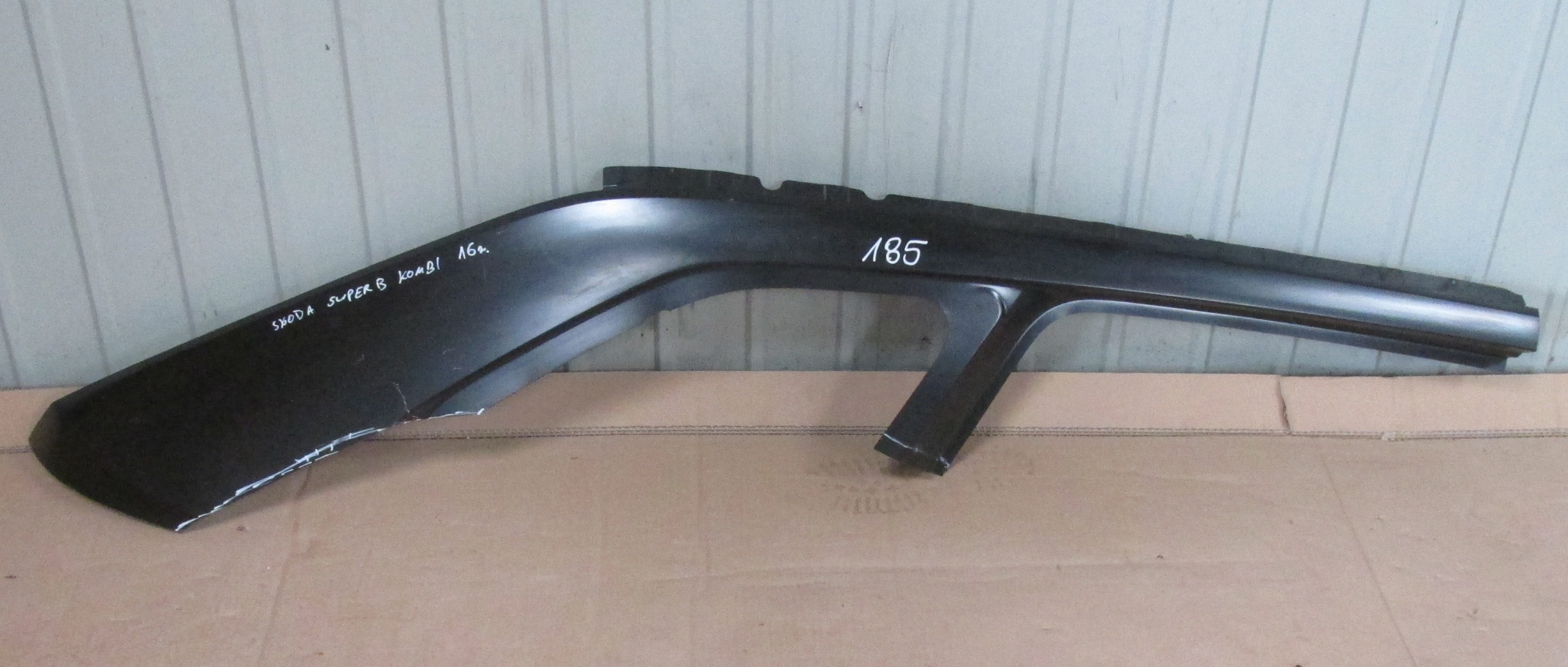 SKODA SUPERB 3 III УНИВЕРСАЛ 2015-РАМА ПРАВАЯ СТОЙКА