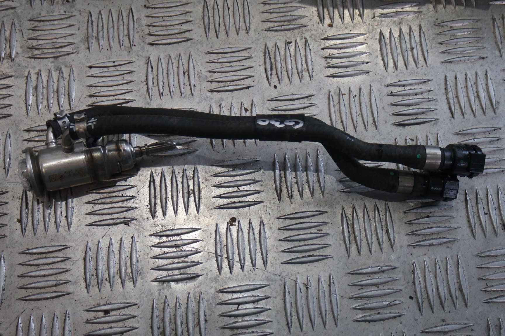 WTRYSKIWACZ ADBLUE BMW 520 G30 8580209