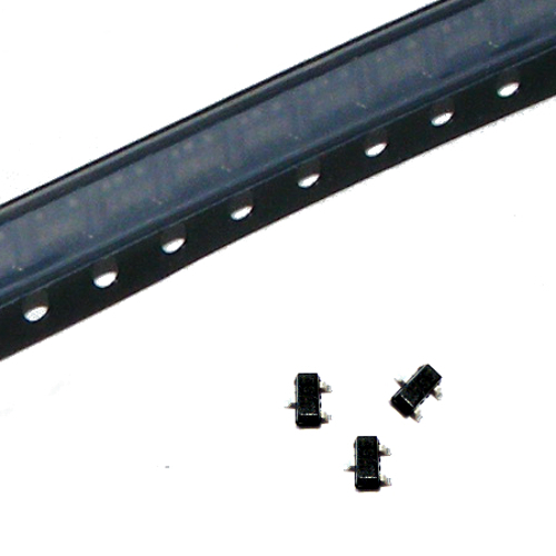 

Dioda BAS16 75V 0.2A SOT-23 Motorola x25