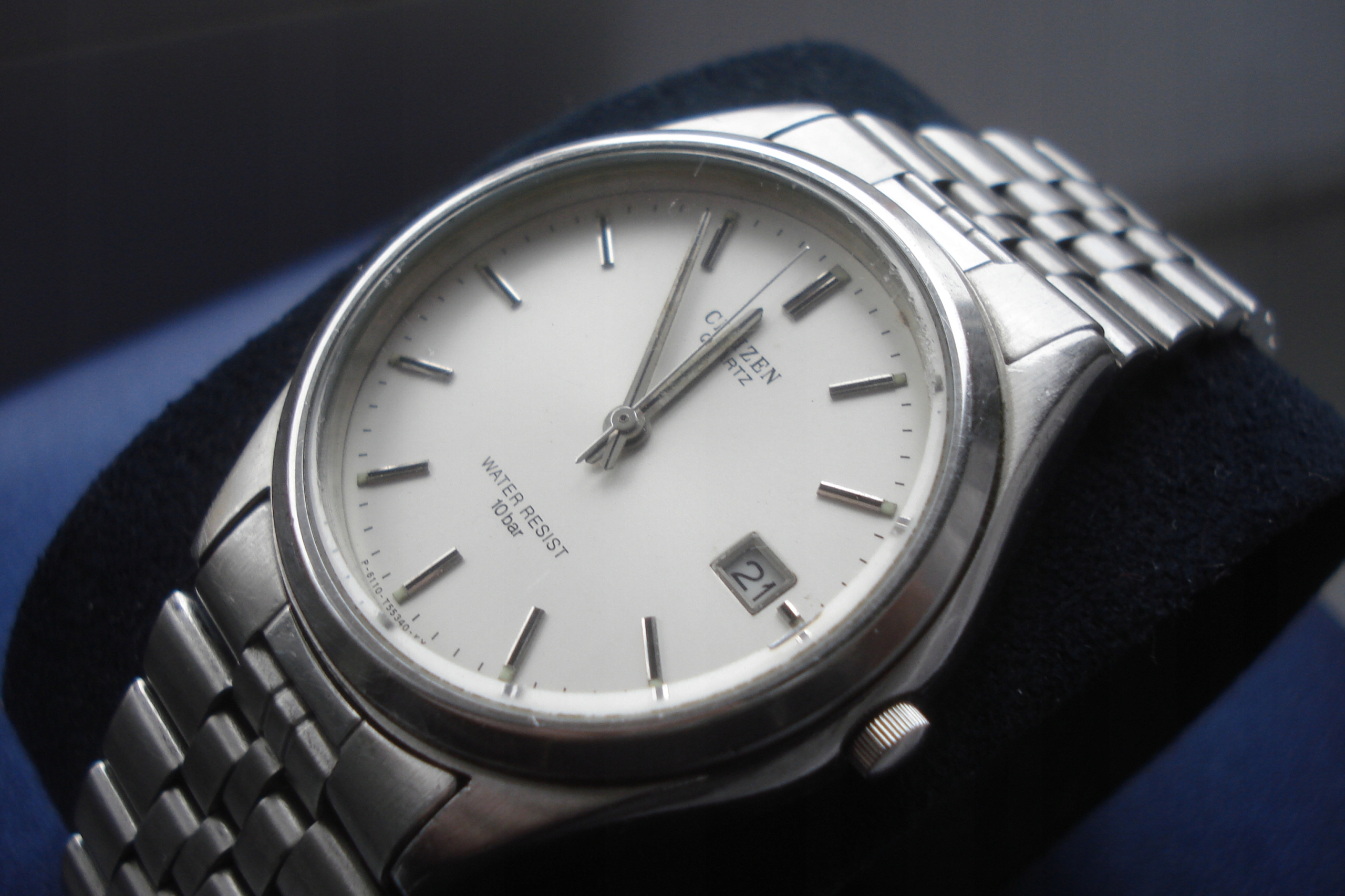 citizen quartz wr 100 price