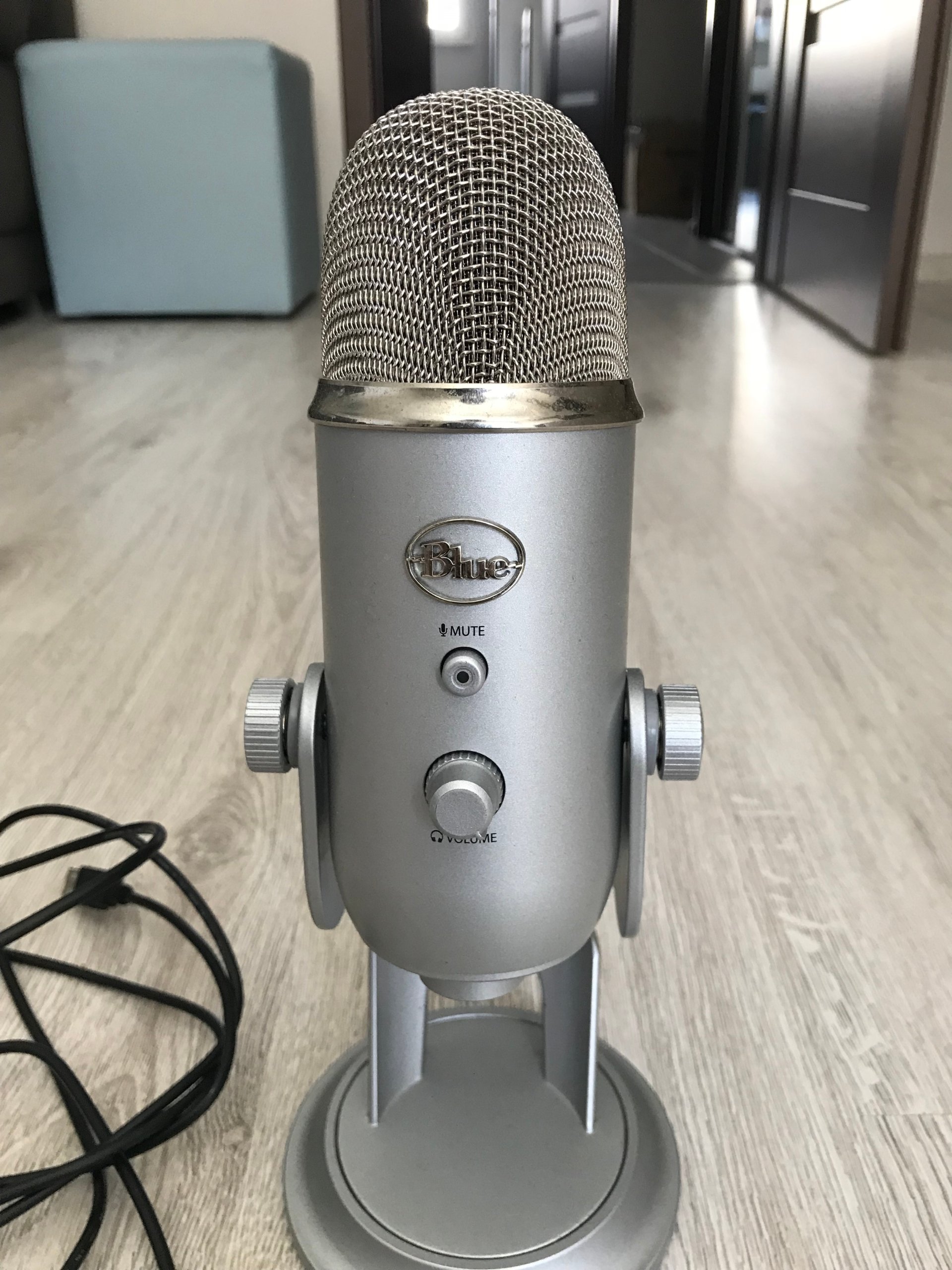 Blue yeti blackout