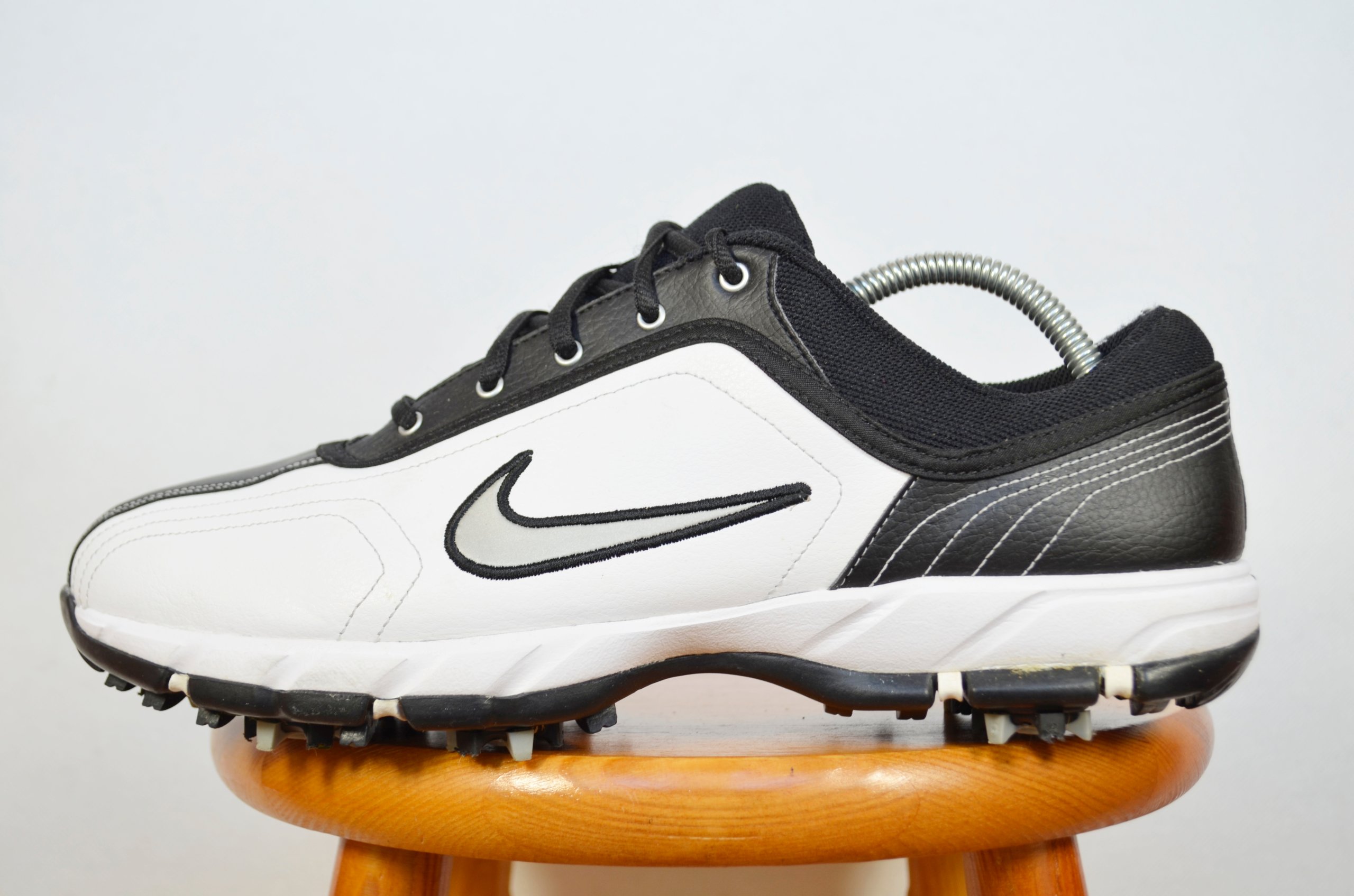 BUTY NIKE MĘSKIE DO GOLFA I NA CO DZIEŃ 44 7204192326 oficjalne