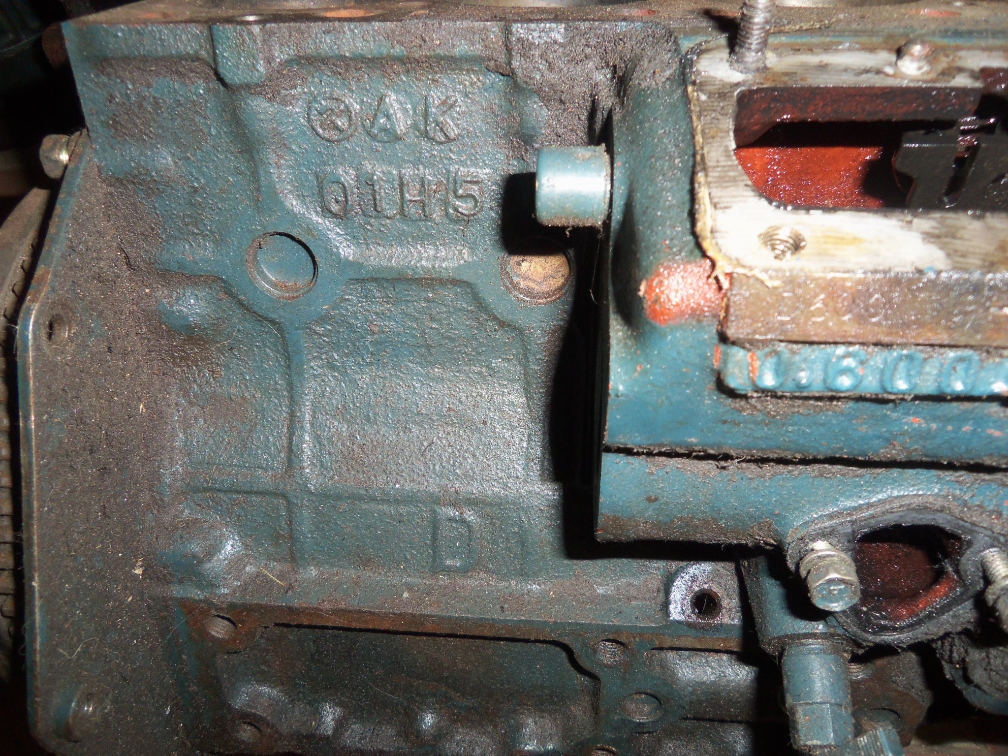 Blok Silnika Kubota D600, części 7182949492 oficjalne archiwum allegro