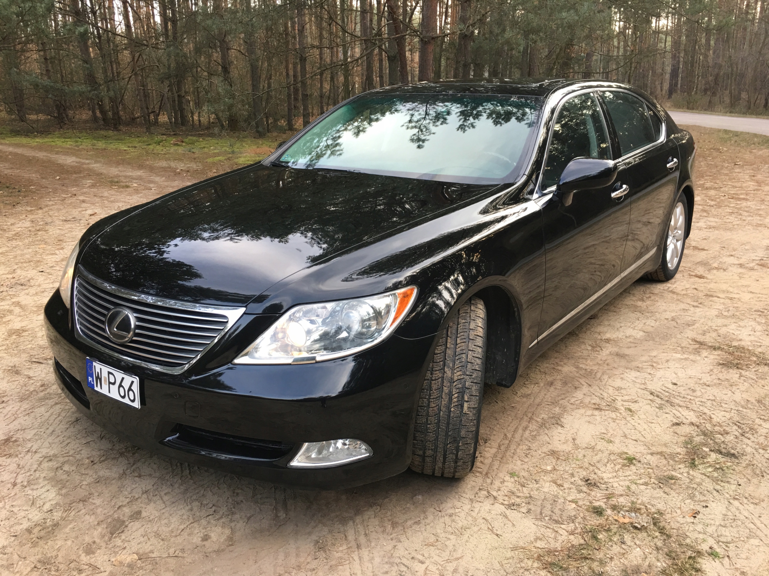 Lexus ls 460 long