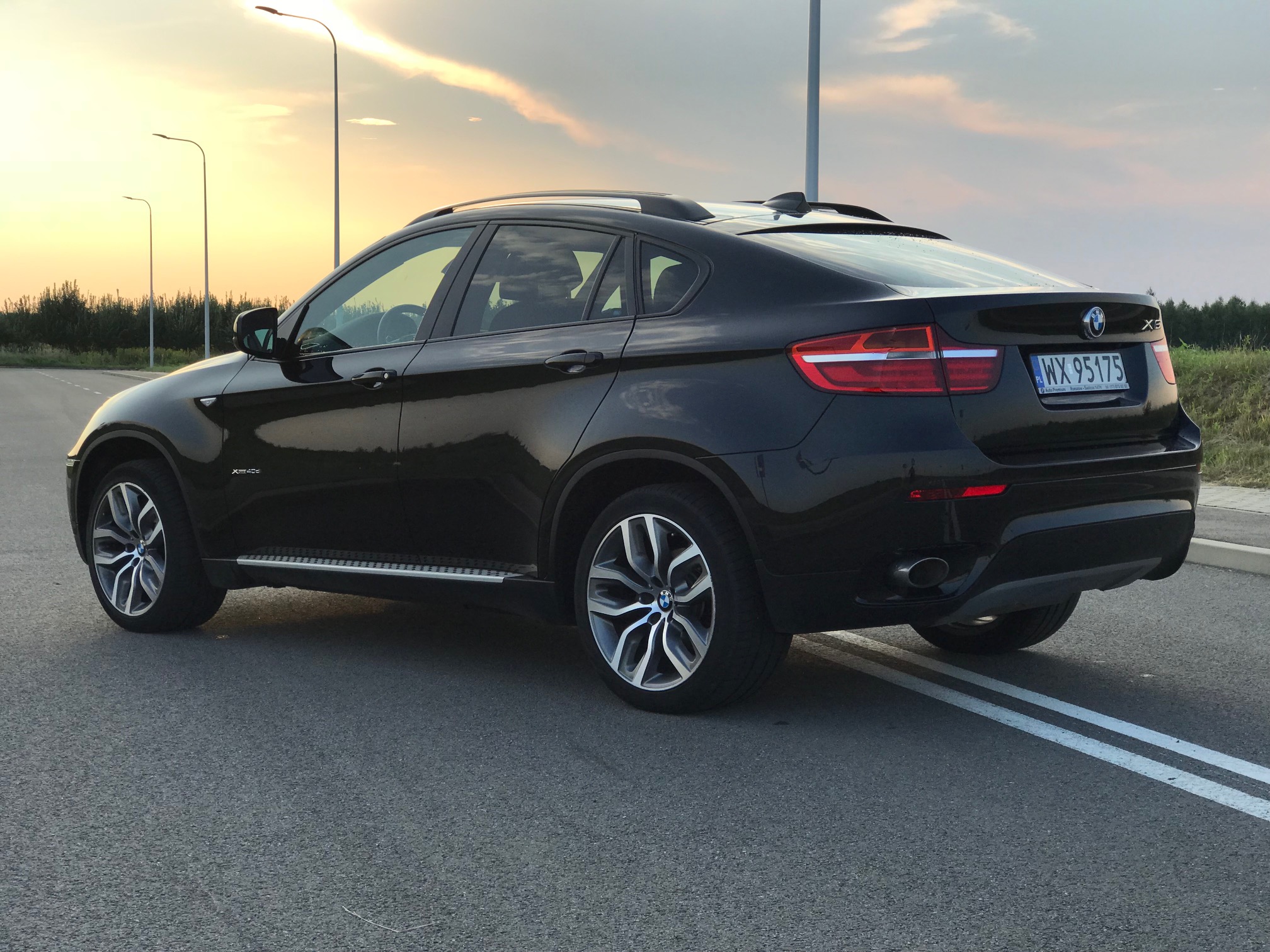 Bmw x6 salon