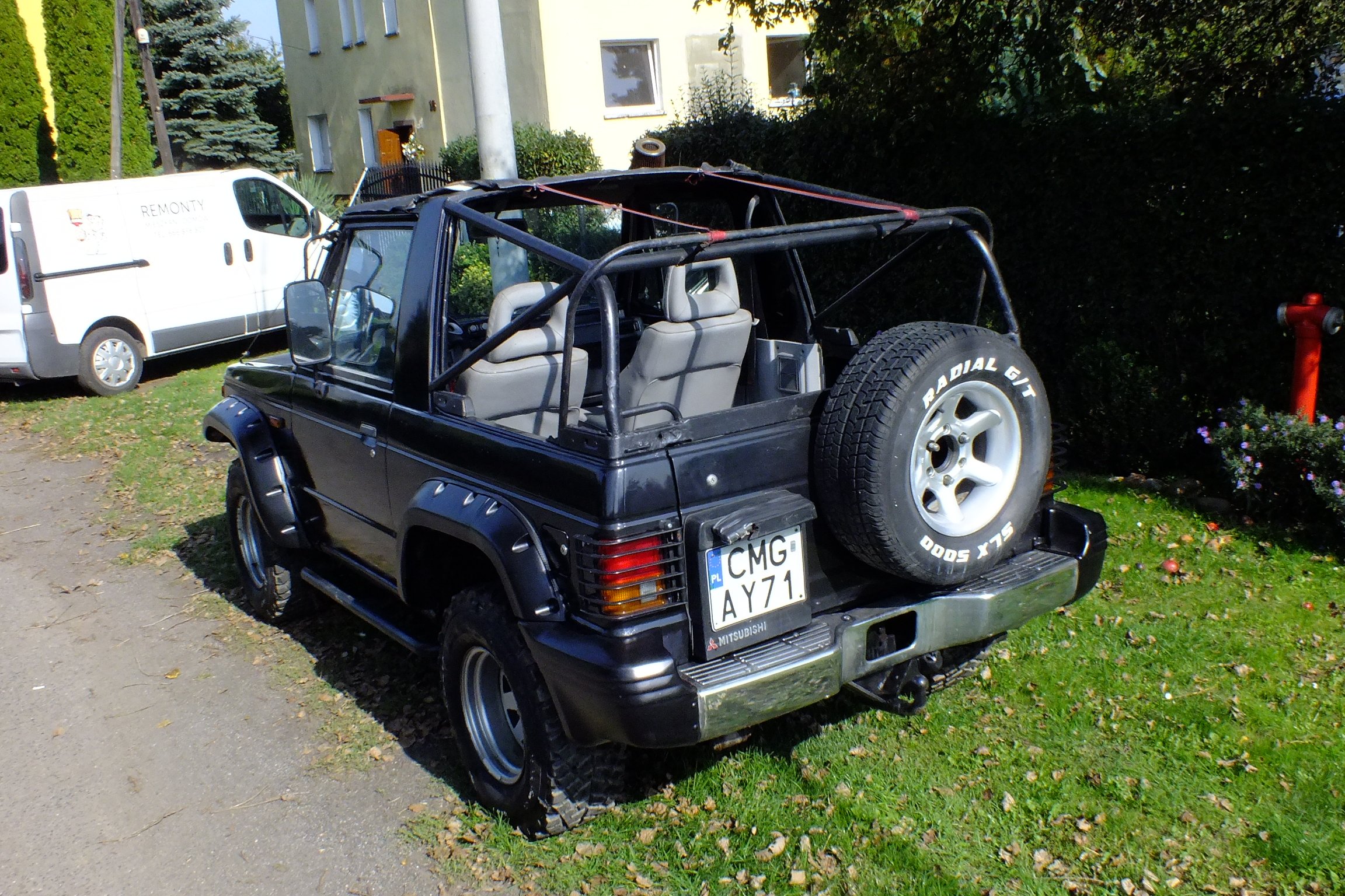 Mitsubishi pajero cabrio