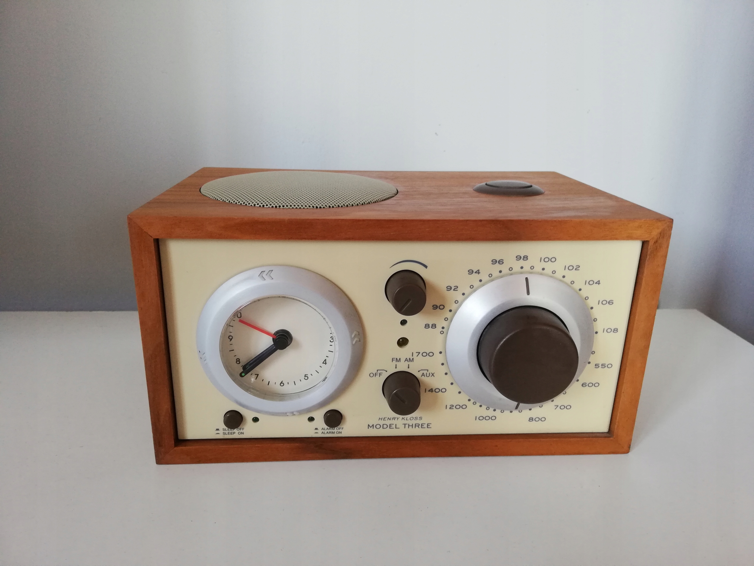 Radio Tivoli Henry Kloss MODEL Three 7565570013 oficjalne archiwum