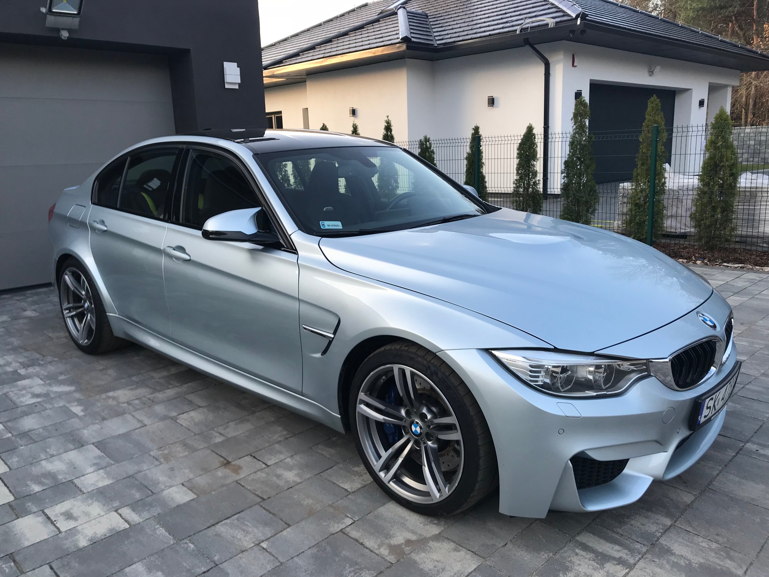 Серебристый м. BMW m3 f30. БМВ М 3 Ф 80 2017. BMW f80 Silver. BMW 3 Silver.