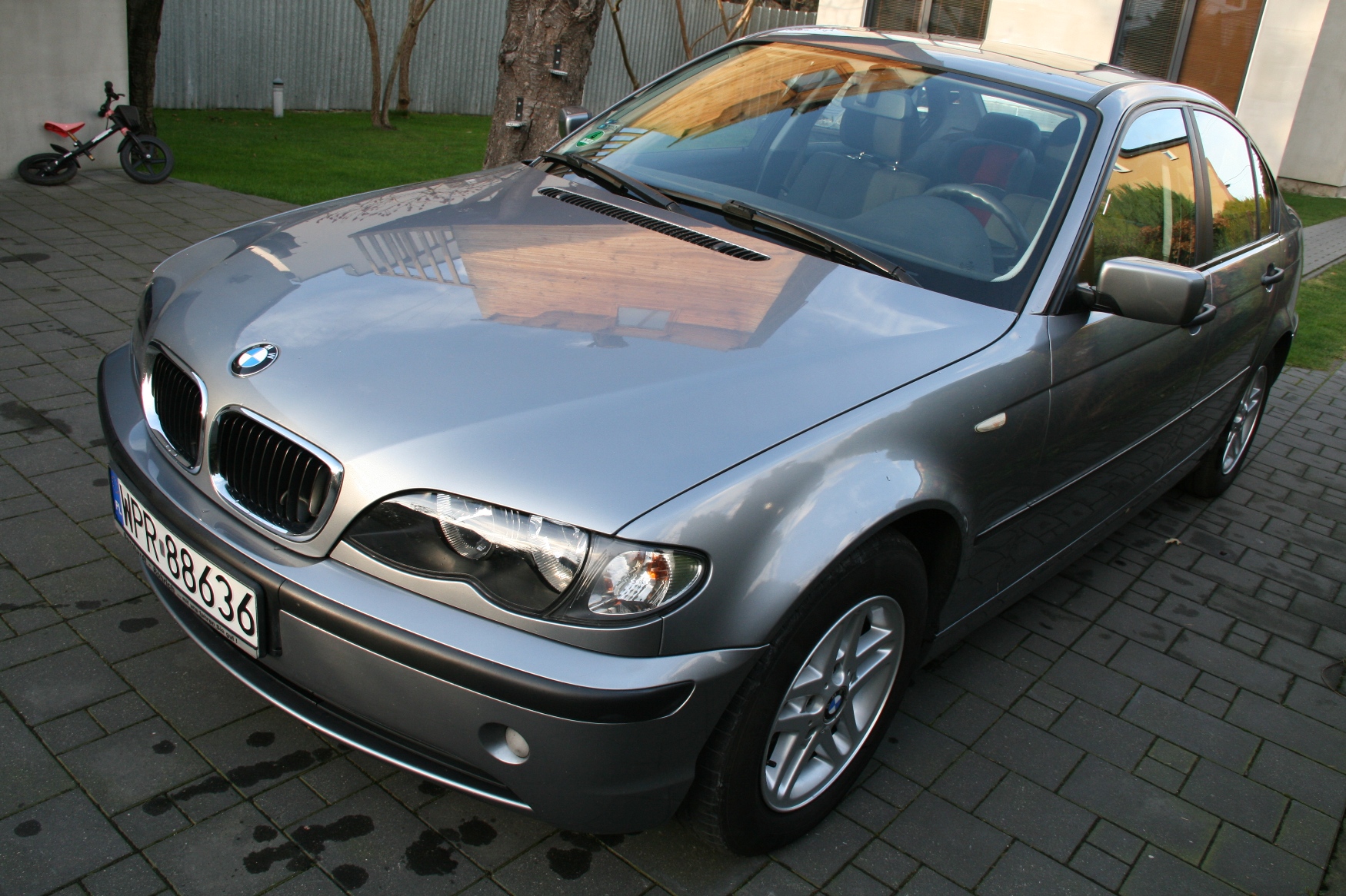 BMW E46 316i sedan 1.8 benz. 2004r 172600km prywat