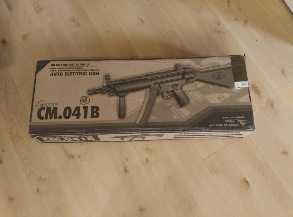 MP5 CM.041B - elektryczny pistolet maszynowy ASG