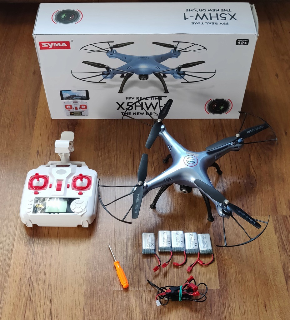 Dron SYMA X5HW z kamerą kontroler + 6 akumulatorów