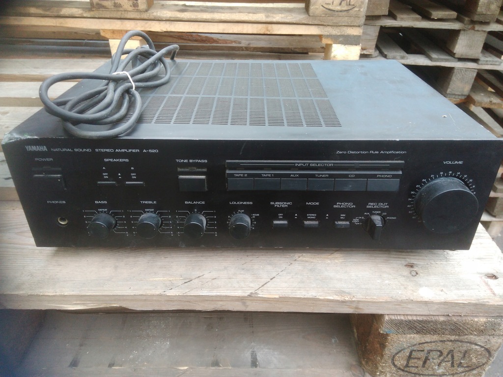 Wzmacniacz YAMAHA A520 czarny - czytaj opis!