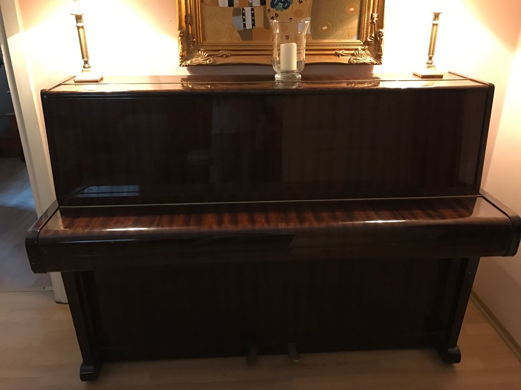 Pianino drewniane  Calisia