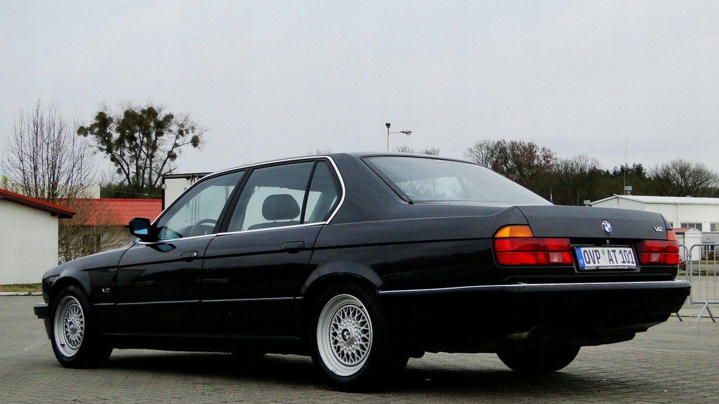 Bmw e32 750il