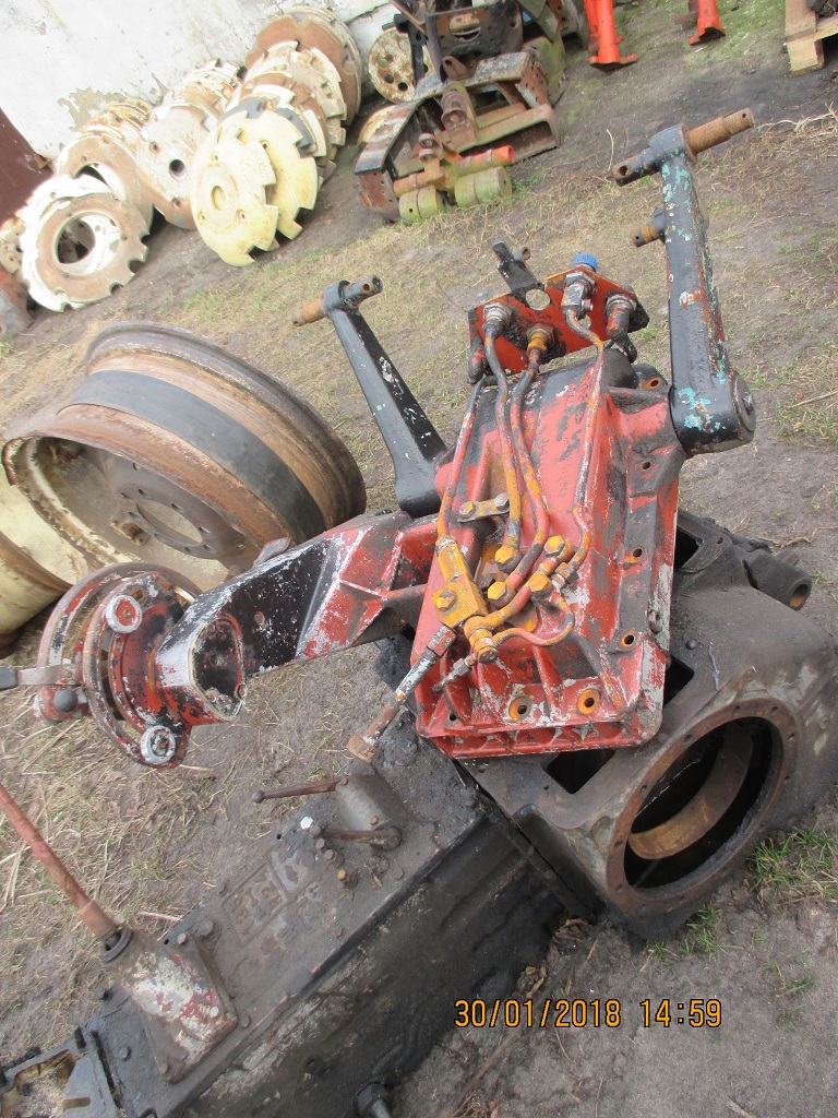 podnośnik do Ursusa C380,385,Zetor 4011