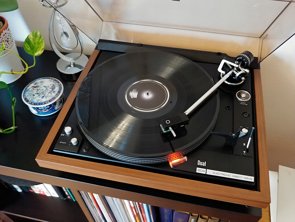 Gramofon Dual 604
