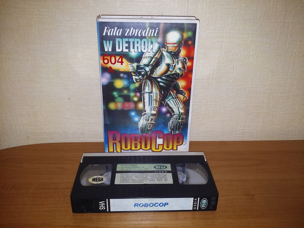 Robocop Fala Zbrodni W Detroit Animowany Unikat 