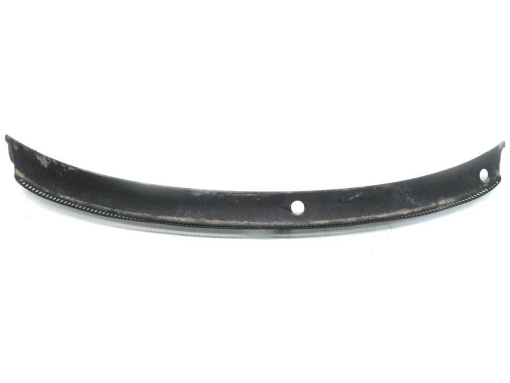 PODSZYBIE Passat B5 FL SEDAN 00-05 3B1819415E