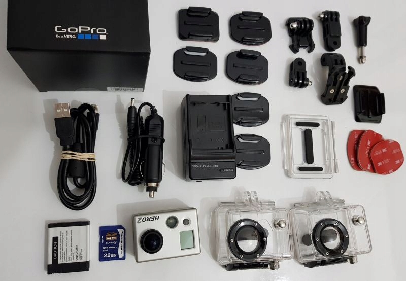 GOPRO HERO 2 ZESTAW DWIE BATERIE UCHWYTY