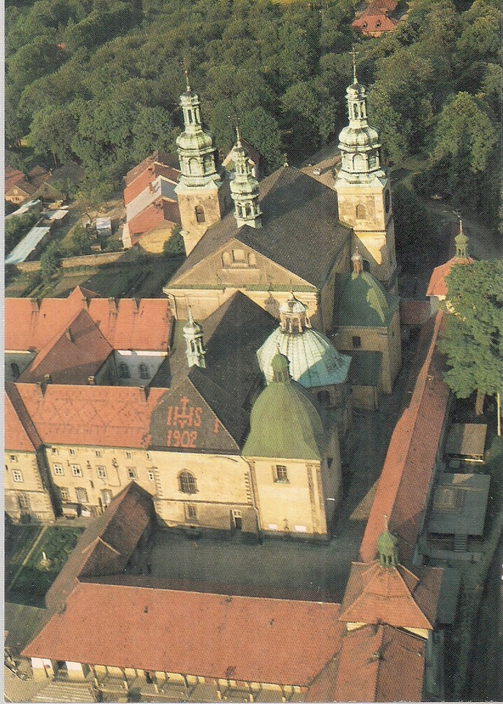 KALWARIA ZEBRZYDOWSKA Klasztor z lotu ptaka LOT