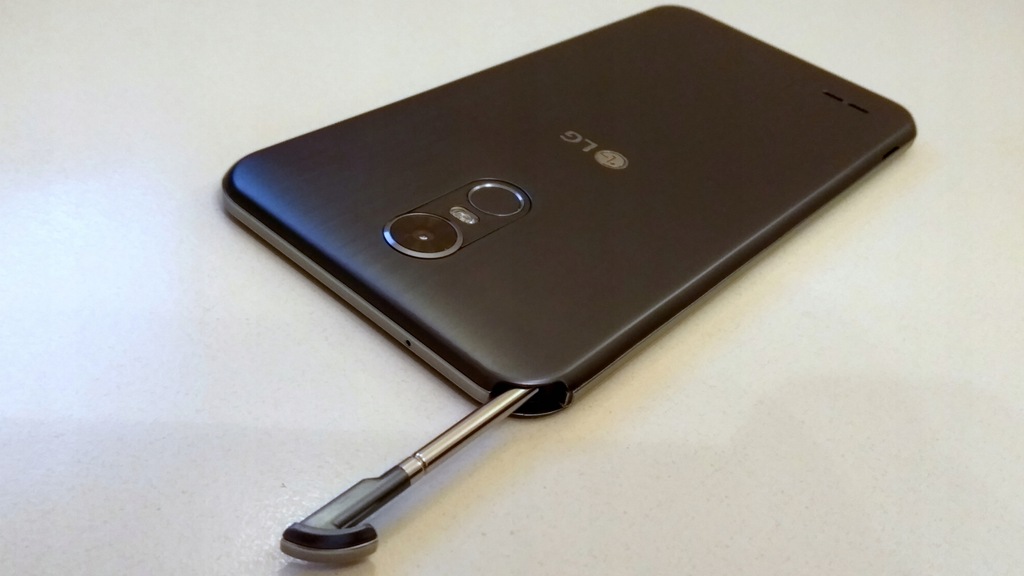 LG Stylo 3 Plus telefon z rysikiem stan idealny