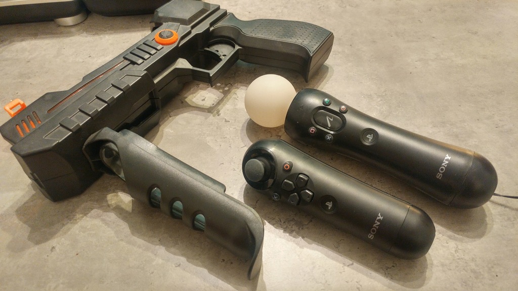 PS3 kontroler Move + Navigator + pistolet