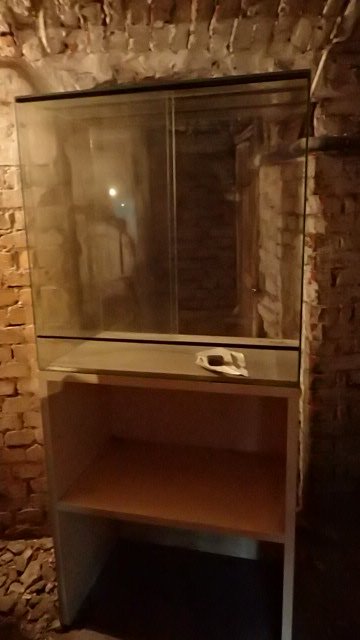 Terrarium z szafką dla węża,gekona,jaszczurki itp.