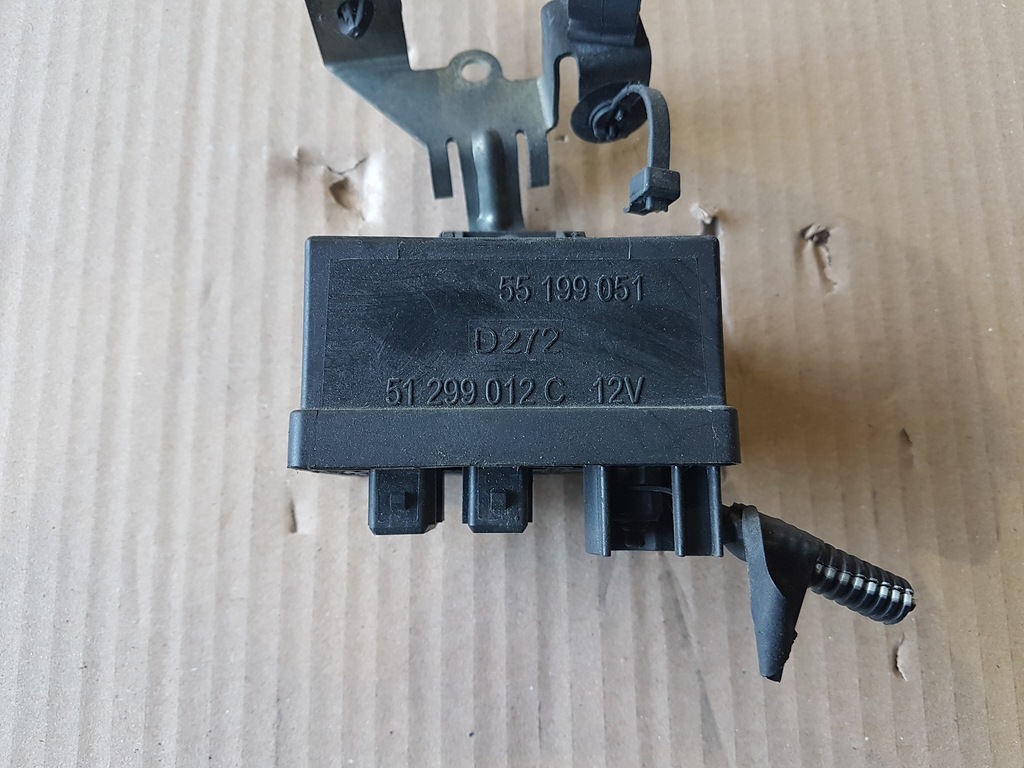 FIAT STILO 1.9 JTD 115 PRZEKAŹNIK ŚWIEC ŻAROWYCH