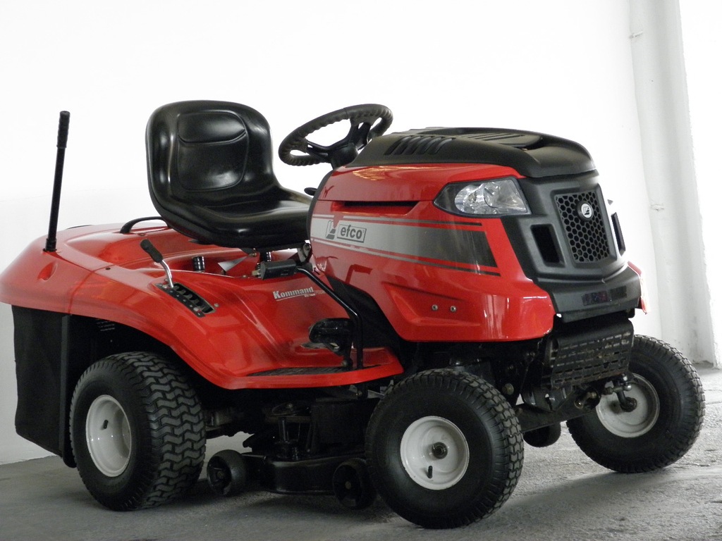 TRAKTOREK KOSIARKA EFCO MTD OPTIMA KAWASAKI- BARAS