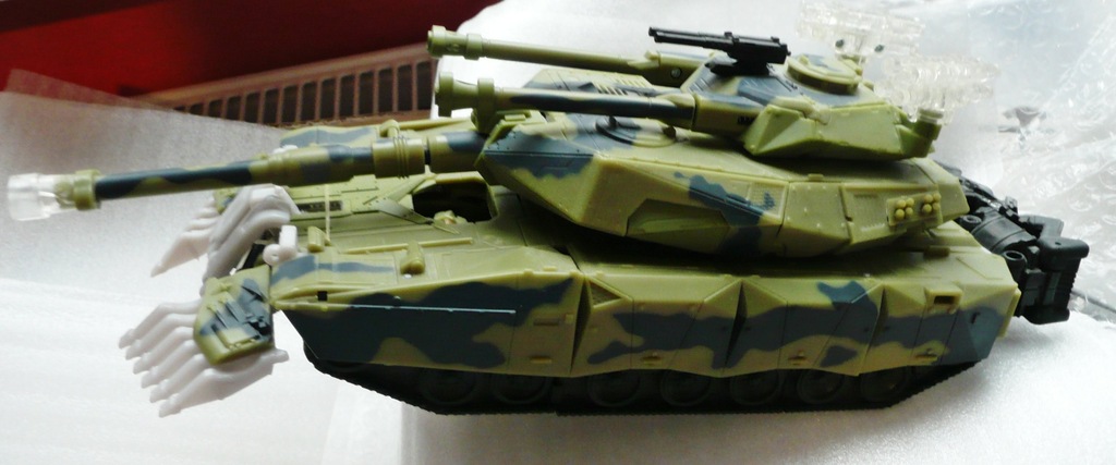 HASBRO Transformers Movie 2007 Leader Class Brawl 