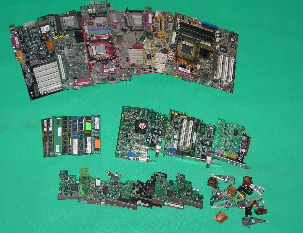 Złom elektroniki odzysk złota srebra