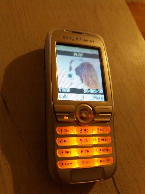 Sony Ericsson K500i stan kolekcjonerski