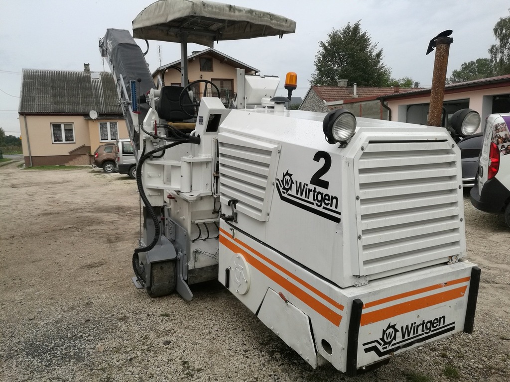 Frezarka do asfaltu WIRTGEN W500 