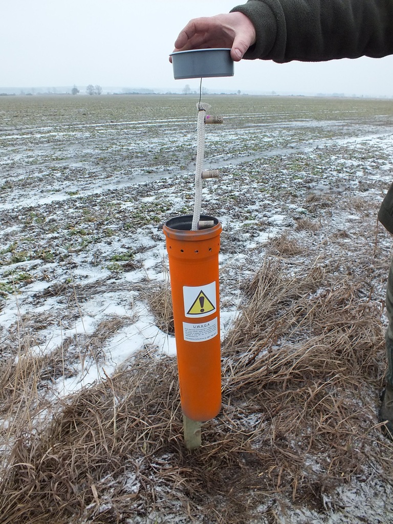 SZNUR HUKOWY 8 ODSTRASZACZ ZWIERZYNY