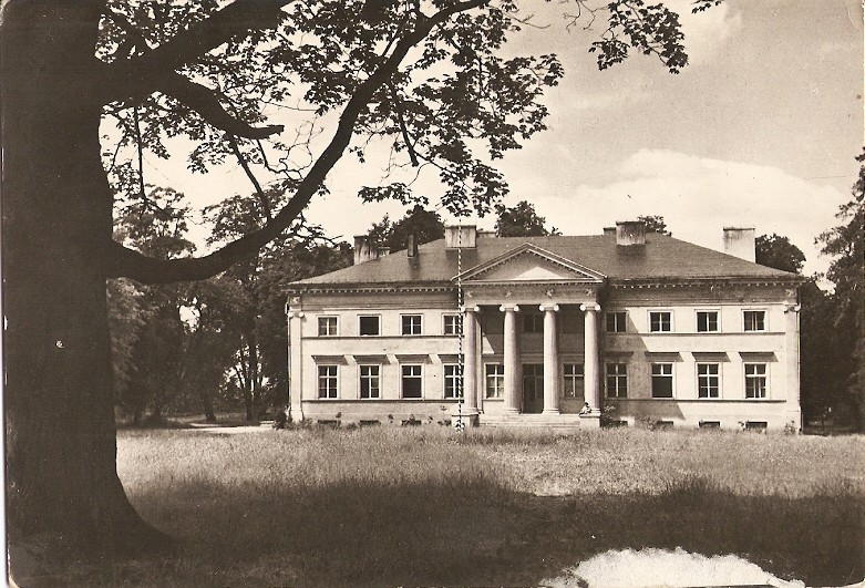 WALICHNOWY - SZKOŁA PODSTAWOWA - 1965R