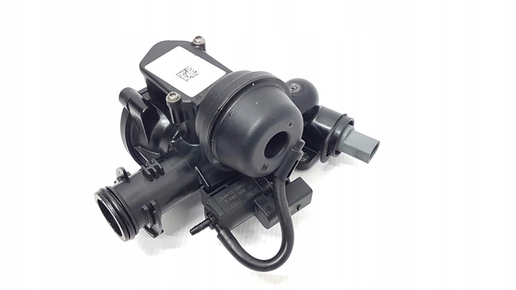 Obudowa termostatu Audi A8 S8 D4 079121127C