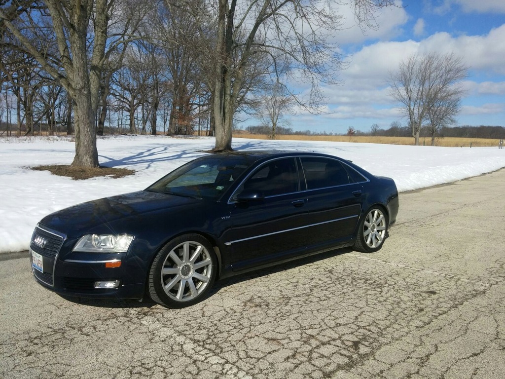 AUDI A8 6.0 W12 LANG FULL OPCJA
