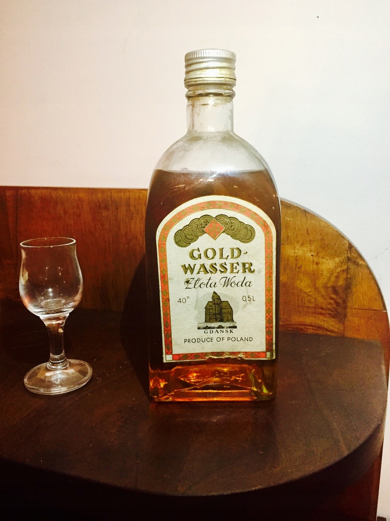 Goldwasser z płatkami złota - 500 ml rok 1967