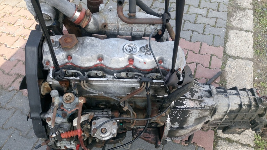 SILNIK IVECO 2.5 TD KOMPLETNY SOFIM 8140.21
