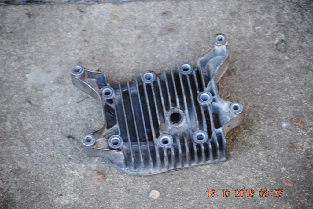 głowica silnik pionowy HONDA G200 197cm3 197 cm3