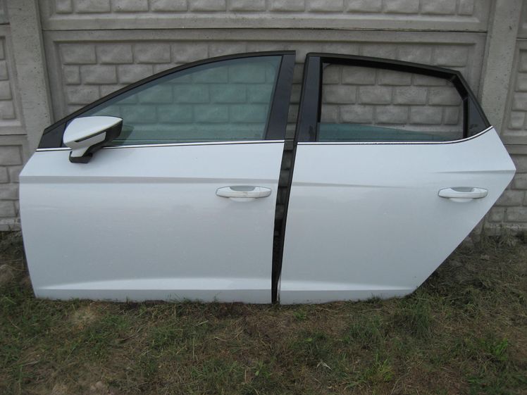 drzwi lewe przód tył SEAT LEON III 5F LS9R -KALISZ