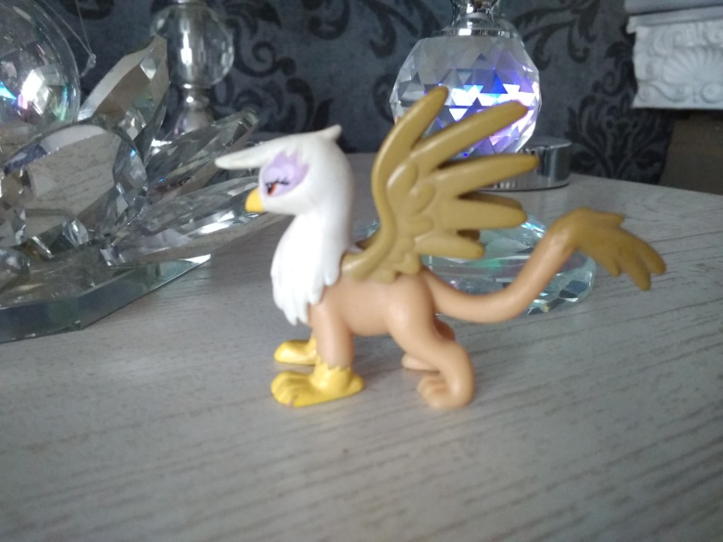 my little pony figurka unikatowa gryf gilda