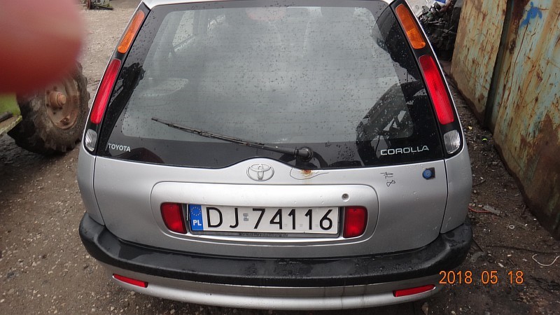 Toyota Corolla E11 97- klapa bagaznika kombi 199