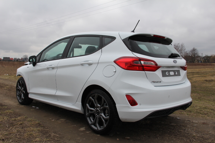 FORD FIESTA MK8 ST-LINE ECOBOOST 100KM F-VAT23%